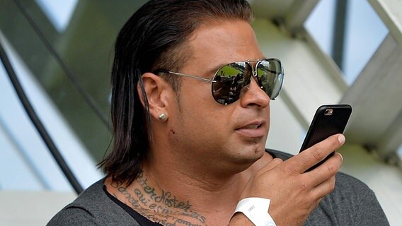 Tim Wiese als Zuschauer beim Pokalspiel 2016/2017 Bremer SV - Darmstadt 98 © imago / Jan Huebner 