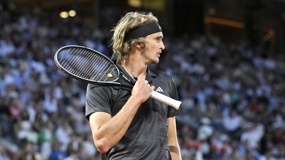 Alexander Zverev bei den French Open. © IMAGO/PanoramiC 