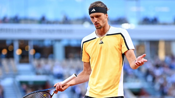 Alexander Zverev in seinem Halbfinale bei den French Open gegen den Norweger Casper Ruud © Witters 