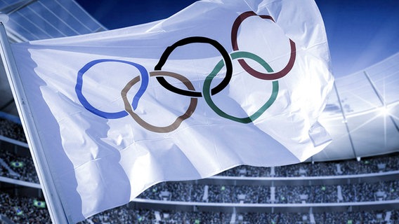 Die olympische Fahne weht in einer Sportarena (Bildmontage) © picture-alliance/ dpa/dpaweb, Fotolia Foto: DPPI-SIPA Millereau,  KB3
