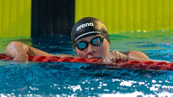 Para-Schwimmerin Tanja Scholz aus Elmshorn bei der WM in Funchal © IMAGO / Ralf Kuckuck Foto: Ralf Kuckuck