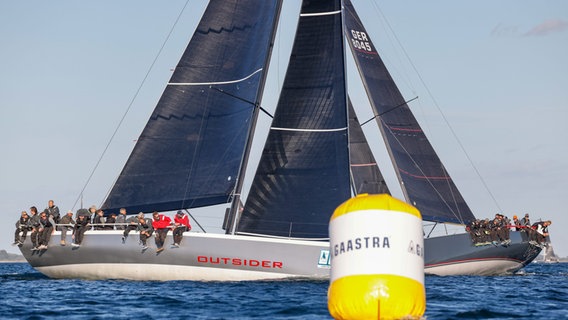 Die "Outsider"-Yacht am Freitag in Kiel © Christian Beeck / ORC 