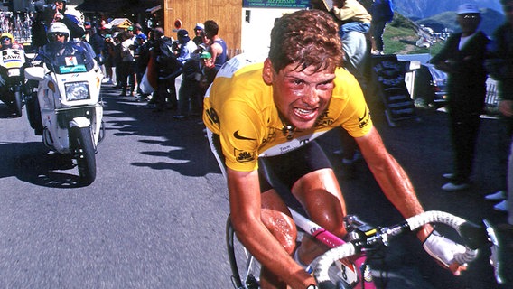 Cyclist Jan Ulrich at the 1997 Tour de France © imago images / Reporters 
