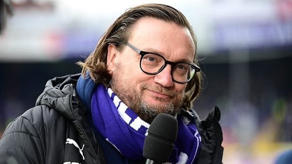 Geschäftsführer Dr. Michael Welling vom Fußball-Drittligisten VfL Osnabrück © IMAGO / Revierfoto 