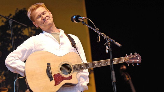 Achim Reichel 2007 im Hamburger Stadtpark © picture-aliance / Jazzrarchiv 