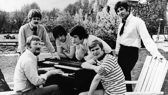 Achim Reichel mit der Band Wonderland im Jahr 1968 © picture alliance/United Archives 