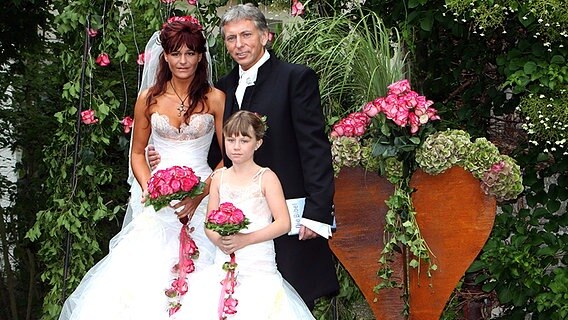 Im Jahr 2007 heiratet Andrea Berg in Kleinaspach Uli Ferber © Picture-Alliance / dpa 