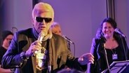 Heino singt bei der Uraufführung von Songs seiner neuen CD im NDR Landesfunkhaus Hamburg. © NDR Foto: Daniel Sprenger