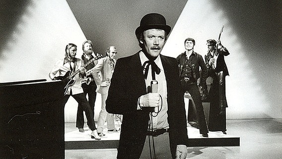Carlo von Tiedemann als Sänger in den 70er-Jahren © NDR Fernsehen / Hans Ernst Müller 