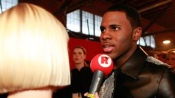 R&B-Sänger Jason Derulo im Interview mit Radio Hamburg vor Beginn der Radiopreis-Gala am 17. September 2010 in Hamburg. © NDR Foto: Marco Maas