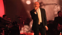 Phil Collins bei seinem Auftritt am 17. September 2010 in Hamburg. © NDR Foto: Marco Maas