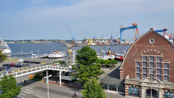 Ein Ausblick aus einem Büro im NDR Landesfunkhaus in Kiel. © NDR Foto: Sven Brüggemann