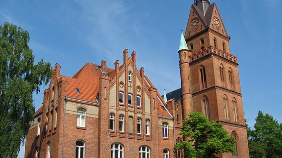 Die Herz-Jesu Kirche in Lübeck © NDR Foto: Mechthild Mäsker