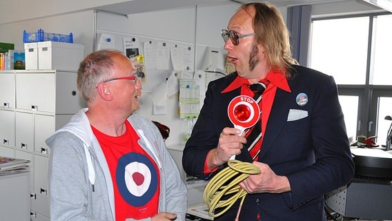 Peter Stahl (l.) und Walter Düsenberg (r.) © NDR Foto: Rafael Czajkowski