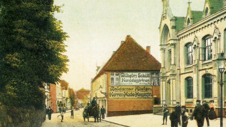 Historisches Foto des Stadtwegs mit Postamt in Schleswig © Stadtarchiv Schleswig