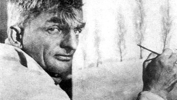 Der deutsche Schriftsteller, Lyriker und Kabarettist Joachim Ringelnatz (eigentlich Hans Bötticher) beim Malen eines Bildes. (Undatierte Aufnahme). © dpa - Bildarchiv 