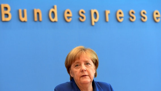 Kanzlerin Angela Merkel in der Bundespressekonferenz © picture alliance / abaca Foto: Maurizio Gambarini / AA
