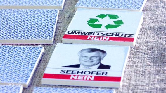 Memory Karten mit den Aufschriften "Umweltschutz:Nein" "Seehofer:Nein"  