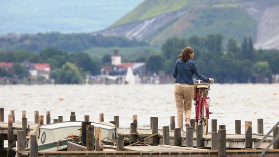 Heike Götz am Ufer des Steinhuder Meer © Screenshot 