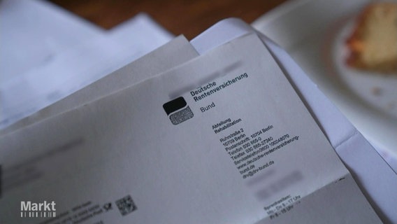 Blick auf einen Briefkopf auf einem Schreiben der Deutschen Rentenversicherung. © Screenshot 