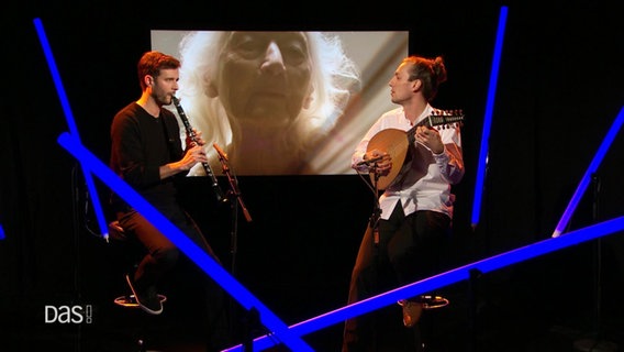 David Orlowsky und David Bergmüller mit dem Musikstück „Eileen“. © Screenshot 