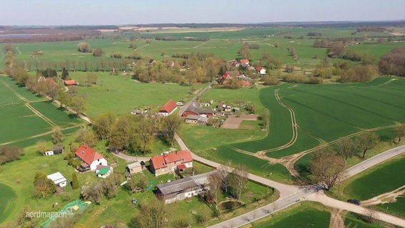 Die Dorfgeschichte heute aus Suckwitz bei Güstrow. © Screenshot 