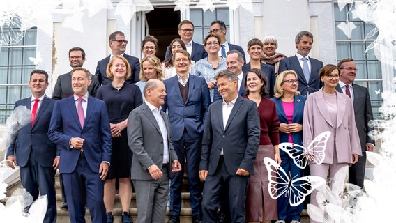 Das Regierungskabinett in Meseberg. (extra 3 vom 31.08.2023 im Ersten) © NDR 