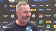 HSV-Trainer Tim Walter wird interviewt © Screenshot 