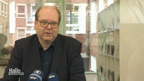 Umweltminister Christian Meyer. © Screenshot 