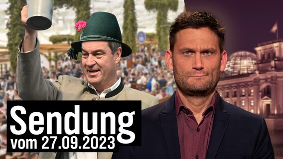 Der bayrische Ministerpräsident Markus Söder mit einem Trachtenhut und einem Bierkrug in der Hand, im Hintergrund ein Bierzelt von innen. Daneben Christian Ehring. (extra 3 vom 27.09.2023 im NDR Fernsehen) © NDR 