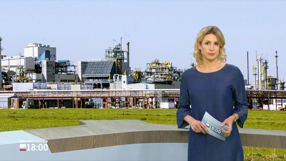 Die Moderatorin Eva Diederich. © Screenshot 