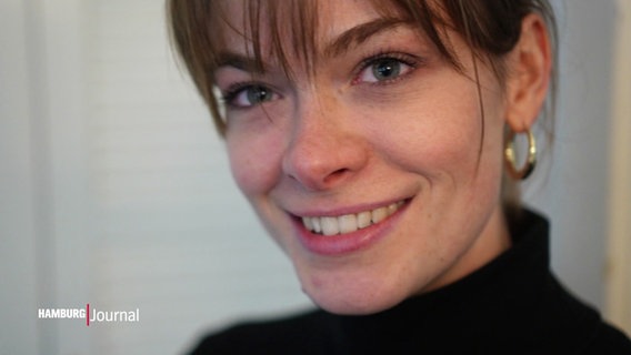 Schauspielerin Pauline Rénevier © Screenshot 