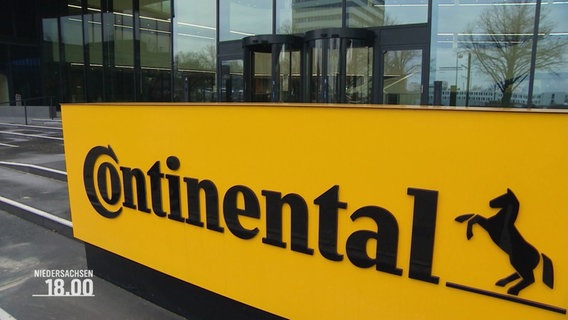 Das Logo von Continental vor dem Eingang in Hannover © Screenshot 