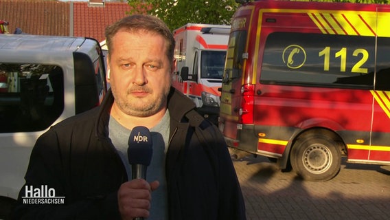 Der Reporter Torsten Ahles mit aktuellen Informationen. © Screenshot 