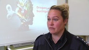 Polizistin Anne Neumann, Präventionsberaterin der Polizeiinspektion Neubrandenburg © Screenshot 