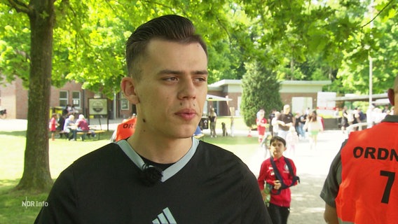 Der Schiedsrichter und Influencer Pascal Martin im Interview. © Screenshot 