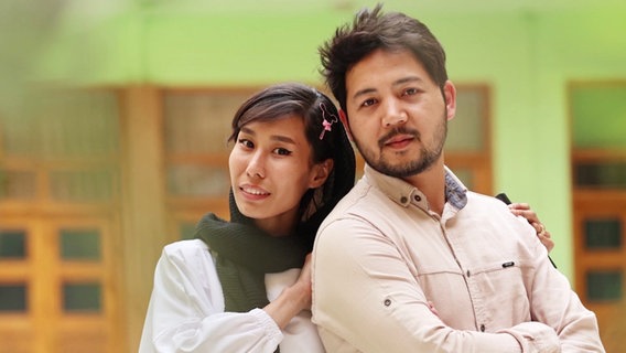Khadija Panahi (li) und Mohsen Qiasi (re) © Screenshot 
