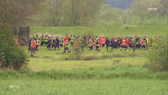 Archivbild von der damaligen großen Truppe an Helfern die Arian suchten. © Screenshot 