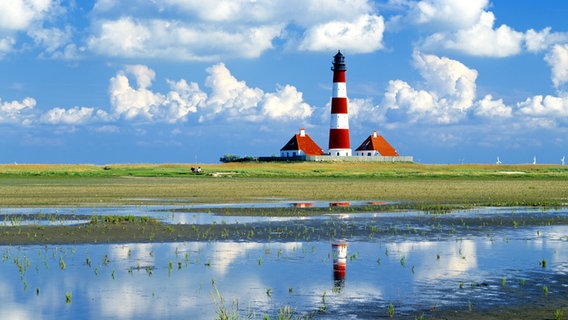 Leuchtturm Westerhever auf Eiderstedt. © picture-alliance / Bildagentur Huber Foto: Bildagentur Huber/Gräfenhain