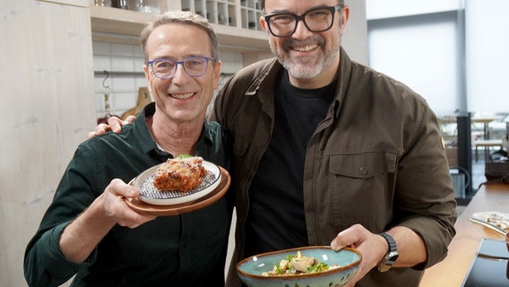 Dr. Matthias Riedl und Tarik Rose © NDR/Florian Kruck 