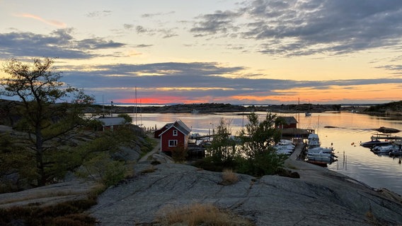 Mehr als 100 Kilometer erstreckt sich der Oslofjord bis tief hinein ins Landesinnere - ein gigantischer Meeresarm mit idyllischer Schärenlandschaft. © NDR/nonfictionplanet/Julian Ringer 