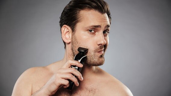 Mann rasiert sich den Bart © panthermedia Foto: Vadymvdrobot