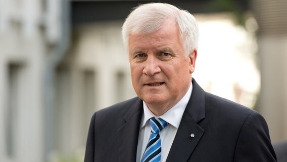 Der bayerische Ministerpräsident Horst Seehofer © picture alliance/dpa Foto: Sven Hoppe