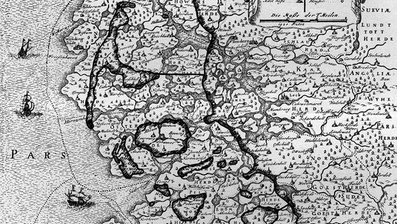 Landkarte von Nordfriesland mit dem Küstenverlauf um 1240 (vor der Sturmflut 1362), Kupferstich aus dem 16. Jahrhundert. © picture-alliance / akg-images Foto: akg-images