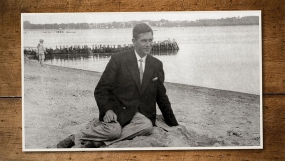 Der Vater von Helga Klüver Ende der 20er-Jahre am Strand. © privat 