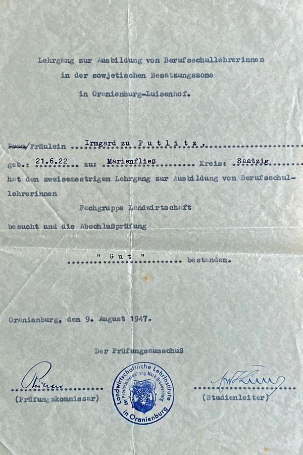 Lehrgangsbescheinigung von Irmgard Rosenkranz, geborene Gans Edle Herrin zu Putlitz, über die Ausbildung zur Berufsschullehrerin in der sowjetischen Besatzungszone von 1947. © privat 