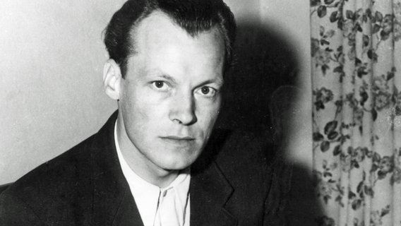 Der junge Willy Brandt auf einer Aufnahme vom 19. August 1949 © dpa / Picture Alliance 