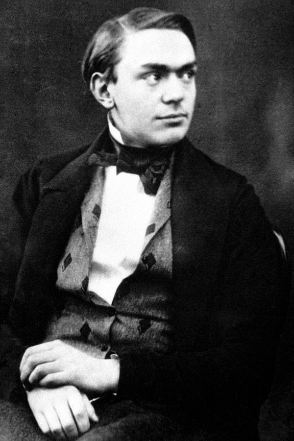 Porträt-Aufnahme des schwedischen Chemikers Alfred Nobel um 1853. Porträt-Aufnahme des schwedischen Chemikers Alfred Nobel um 1853. © picture alliance/Heritage Images