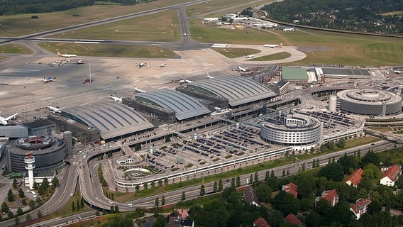 Flughafen Hamburg-Fuhlsbüttel. © Michael Penner 