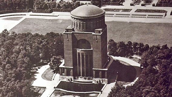 Luftbild vom Hamburger Planetarium um 1930. © Planetarium Hamburg 